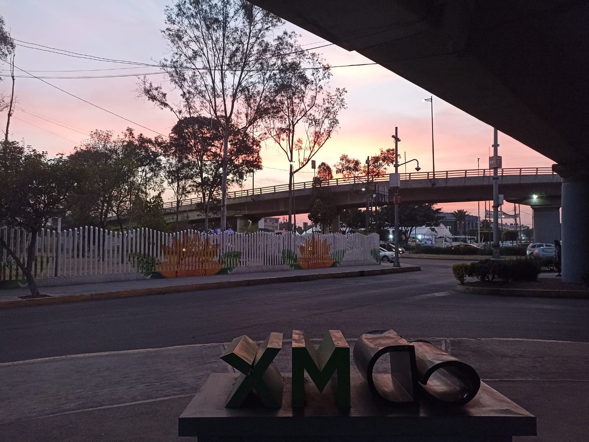FraySembrando's tweet photo. ¡PILARES Fray Servando les desea una bonita noche! 🌌✨
Les esperamos el resto de la semana en nuestro horario de siempre:
Lunes a viernes de 10:00 - 20:00 hrs. 
Sábado de 10:00 - 19:00 hrs. https://t.co/e6FpbbNdzb