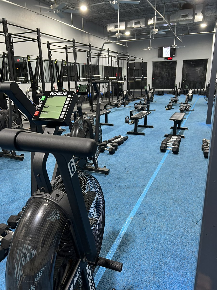 vbernal94's tweet photo. Day 2 😳 #3weekchallenge @FITLabFitness1 https://t.co/LBeFiIXYrW