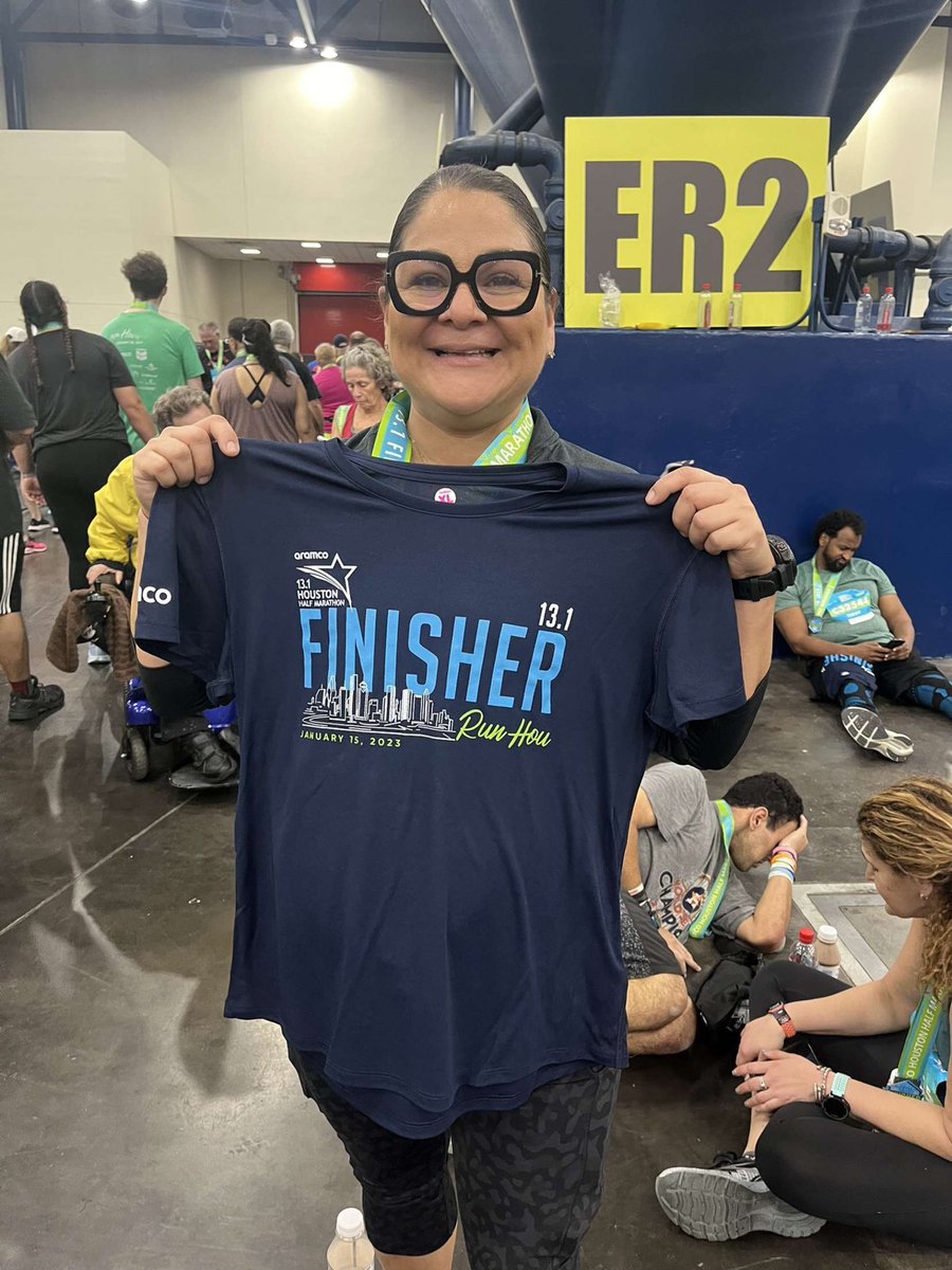 dianaya01's tweet photo. Another successful @HoustonMarathon weekend! My 5th graders ran their first 5k Saturday and had the best time ever! I ran the @aramco half on Sunday! We trained, we ran, we crossed the finish line! #proudteacher #teacherswhorun #runhou #runhou2023 #wearehouston5k #aramcohalf https://t.co/XkSO1yaPgz