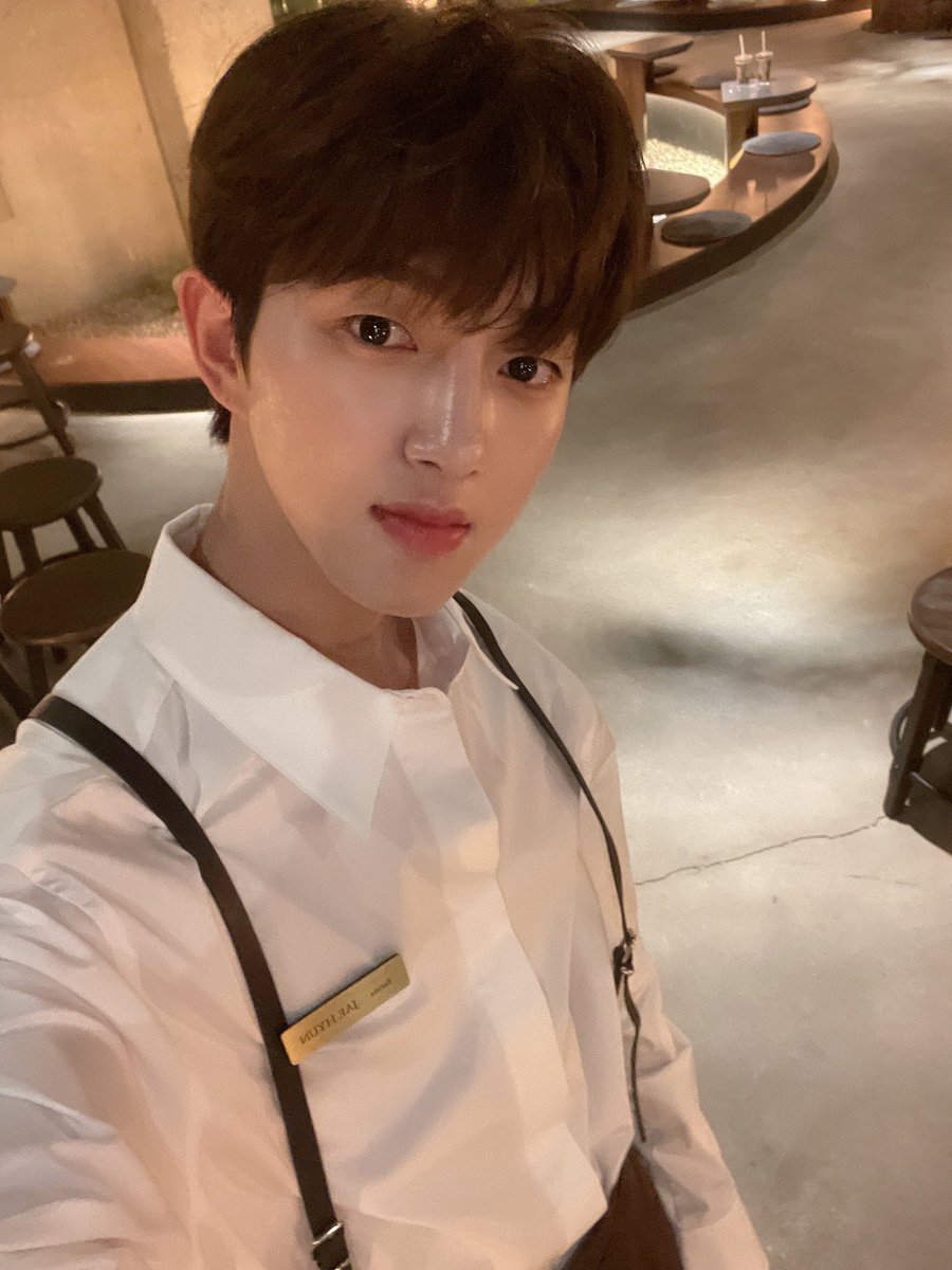 bbangveIy's tweet photo. LATE POST 

💌 230114 봉재현 21:02
#봉재현 #골든차일드                                            
#BONGJAEHYUN #GOLDENCHILD https://t.co/Bq5MajWFsk