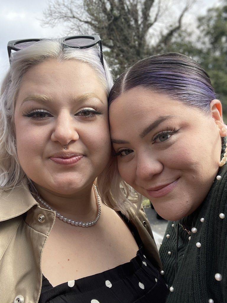 jacquelyngesser's tweet photo. mi bebesota 🖤 https://t.co/uDF3sfNmZ8
