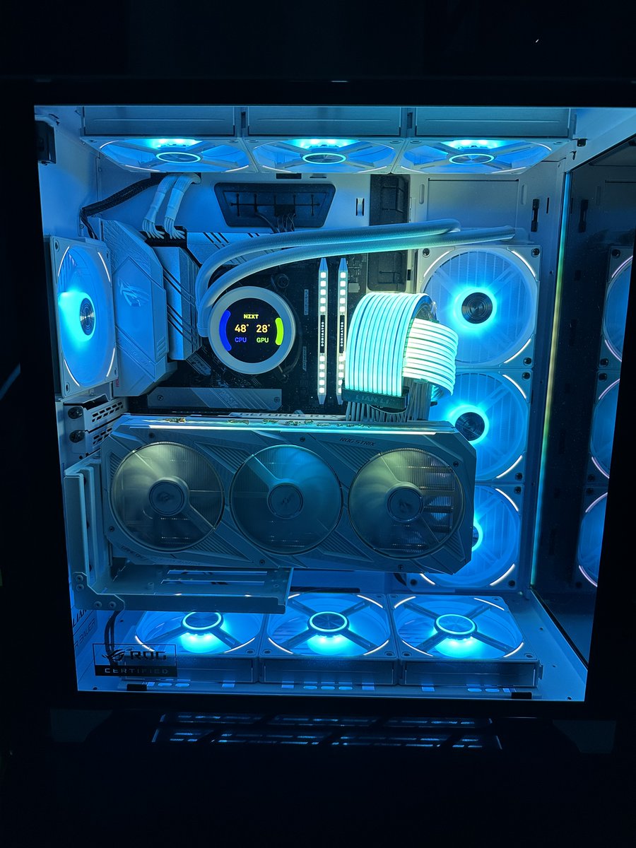 ScalpingTickers's tweet photo. @NZXT https://t.co/8qM0aqEhO1