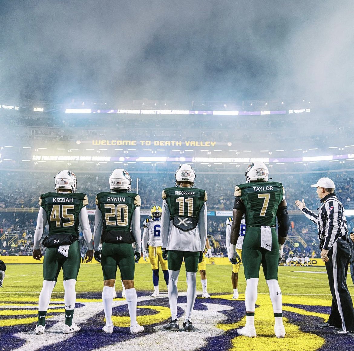 #AGTG Blessed to receive my first Division 1 offer from <a href="/UAB_FB/">UAB Football</a> <a href="/EarnestHill4/">Earnest Hill</a> <a href="/ValleyRamsFB/">Valley Rams Football</a> <a href="/HarperMarshon/">Coach Marshon Harper</a> <a href="/VTimesSports/">Valley Times-News Sports</a> @Ed_Pugh <a href="/AL5AFootball/">Alabama 5A Football</a> <a href="/adamgorney/">Adam Gorney</a> <a href="/ChadSimmons_/">ChadSimmons</a> @SWiltfong247 <a href="/TAvery_09/">T.Avery</a>