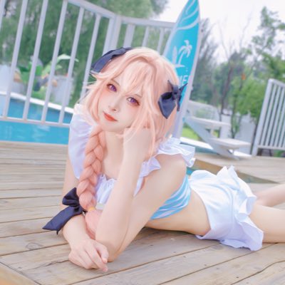 404_024's tweet photo. #新头像 https://t.co/Bvgg9jymF3