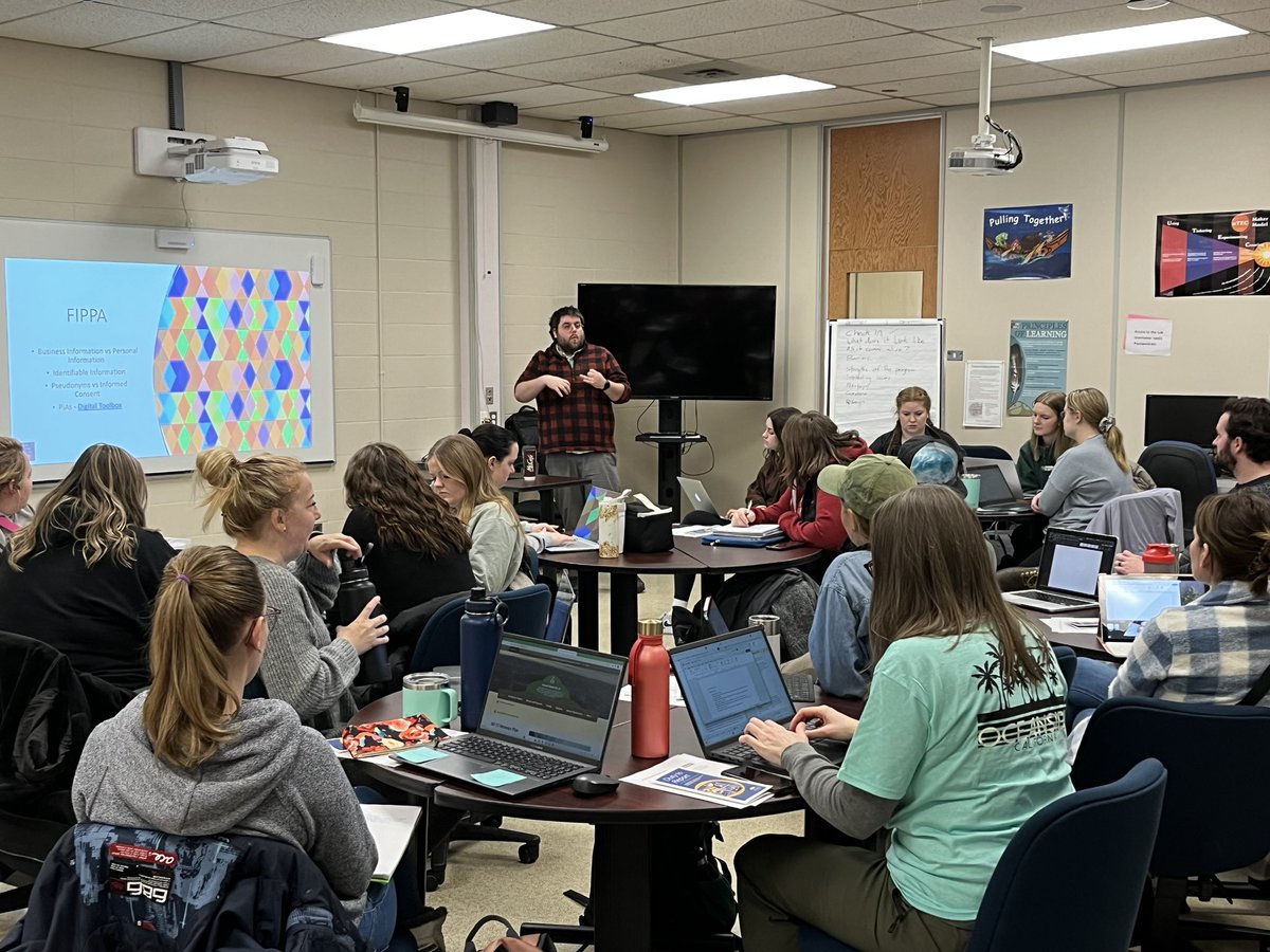 EducationUnbc's tweet photo. Thank you @JosephJeffery1 at the @SD57_CI DLC for talking to the Elementary Cohort about FIPPA, copyright, e-resources, and learning kits. A super great day. #unbced #EDUC405 #EDUC391 https://t.co/66YiSMVyV0