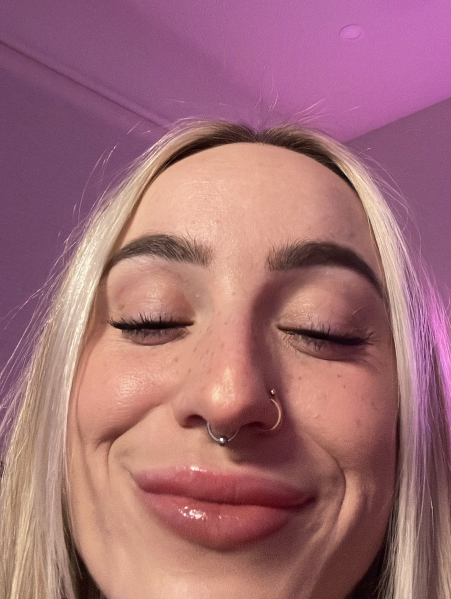 I’m live trying to do the absolute most in elden ring in like 2-3 hours, come watch me fail!

twitch.tv/voidhaley