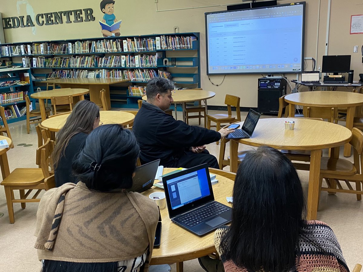 RBobinchuck's tweet photo. The week of learning starts off with the #InstructionalLeaders of @VABHighlandOaks! We analyzed student #DiagnosticData reports to #AccelerateLearning and address #UnfinishedInstruction.
#iReady #MyiReady @iReadyMDCPS #KnowBetterDoBetter #BeTheChange #MathIsFun #ELAAllDay #EdTech https://t.co/83imt30G0Q