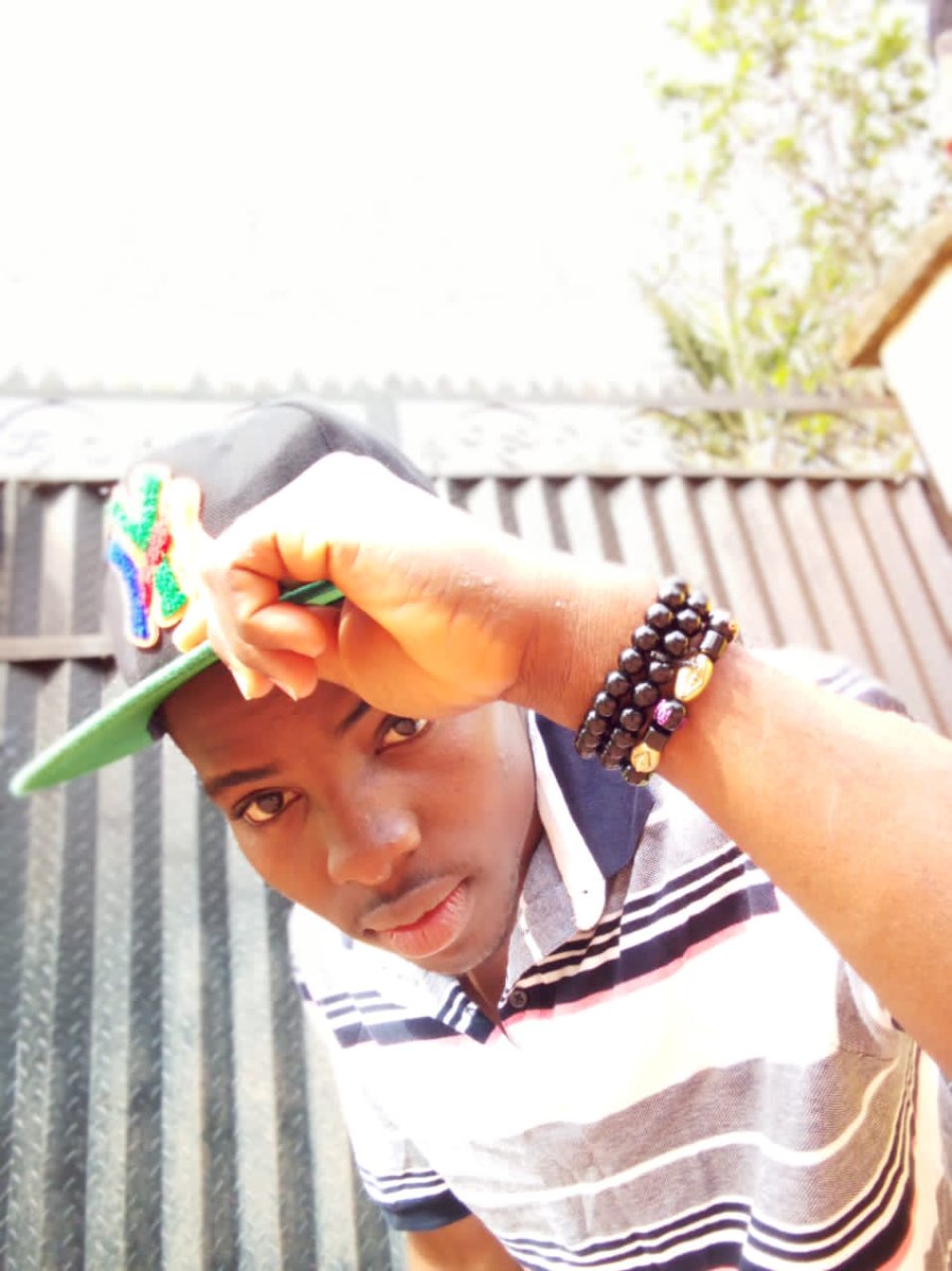 iamsamuelsfk's tweet photo. Back To Basic
🤍🏆
#SamuelSFK #SFKCartels #SFKToTheWorld #SFK #rapper #musician #music #afrobeats https://t.co/q1D9Gyoc1V