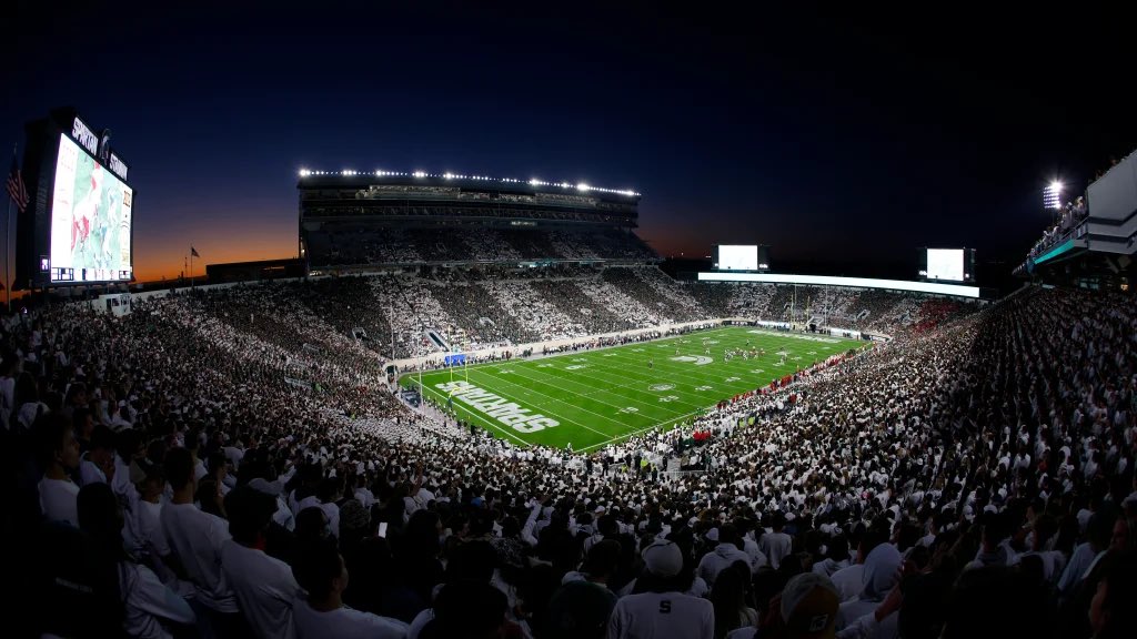noahmikhail3's tweet photo. Blessed to receive an offer from Michigan State! #RELENTLESS #GoGreen 

@MSU_Football 
@Coach_mtucker @CoachDuHart @ScottieHazelton https://t.co/sfAnhTxqxU