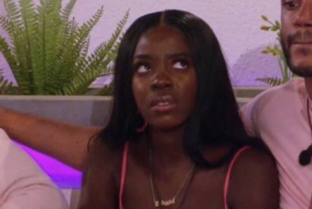 shftctrll's tweet photo. Kai’s students watching him tryna touch the bunda on the first night #LoveIsland #LoveIslandUK https://t.co/7DqcJjhEpv