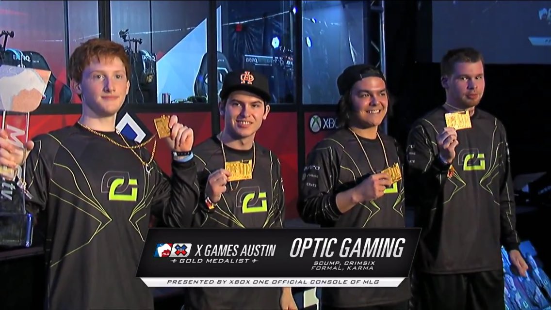 azeJS_'s tweet photo. @CODLeague @scump @OpTicTexas @OpTic 🐐🐐🐐 https://t.co/vJi3tYzkIx
