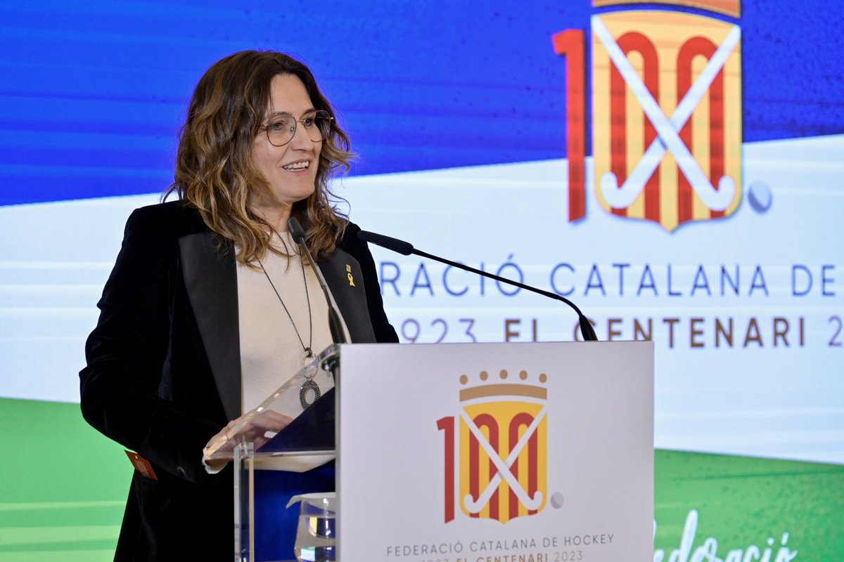 Moltes felicitats a tots i totes! El centenari ja ha començat i tenim al davant un any ple de celebracions esportives i socials.

Celebrem cent anys de hockey català, i ho fem molt orgullosos de saber que esteu al nostre costat.