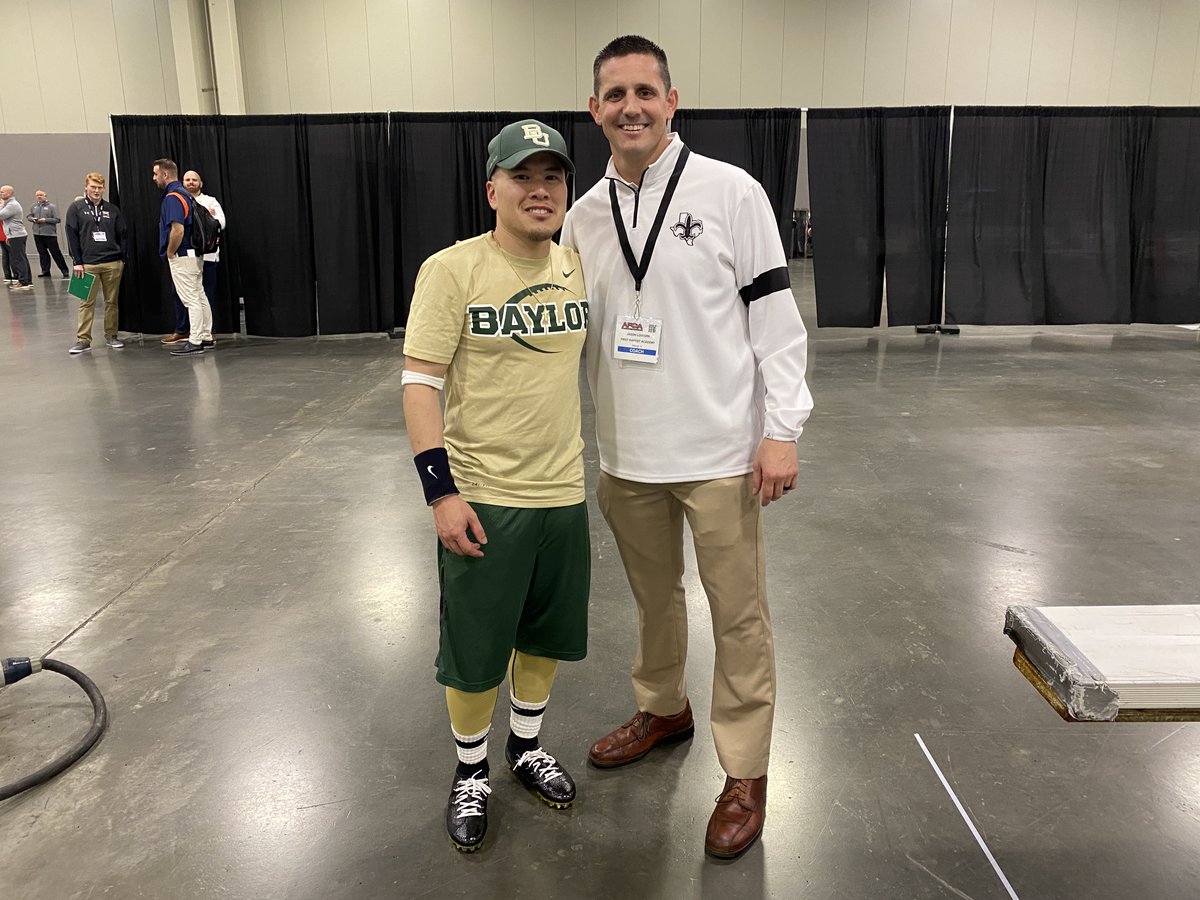 It was great to see my former Baylor Football teammate Jason Lovvorn <a href="/jlovvorn7/">Jason Lovvorn</a> last week at the American Football Coaches Association Convention <a href="/WeAreAFCA/">AFCA</a>. Coach Lovvorn is currently the Head of School and Head Football Coach at his alma mater First Baptist Academy in Dallas,TX