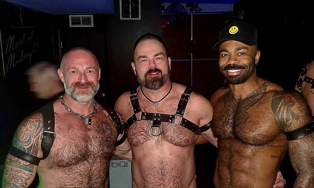MAPleMUSCLEBULL's tweet photo. What a great time to MAL2023 with amazing people and my beastie @jrlsmeup 
#mal2023 #leathermen #leatherevent #WashingtonDC https://t.co/zDAFGPWHTr