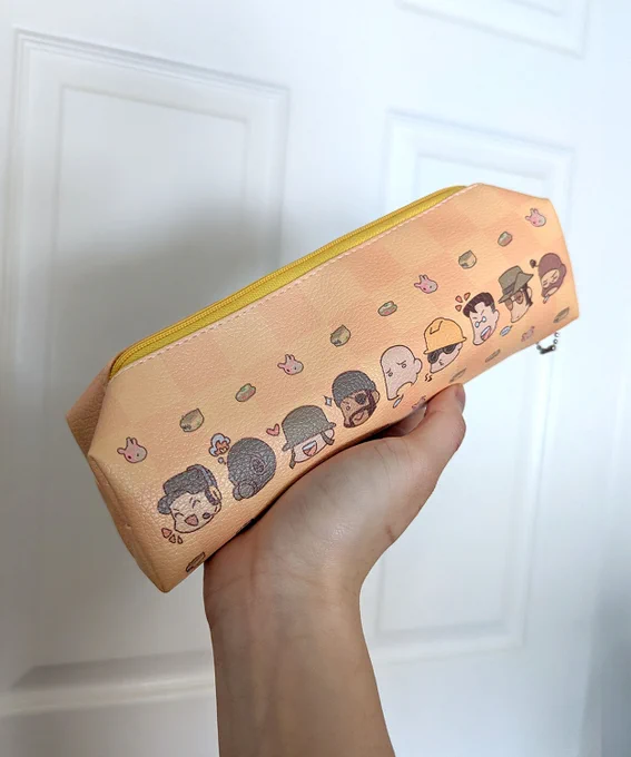New years update is up, including pre0rders for my tf2 stands ^q^ I'll have original goods in stock after a con this week!  