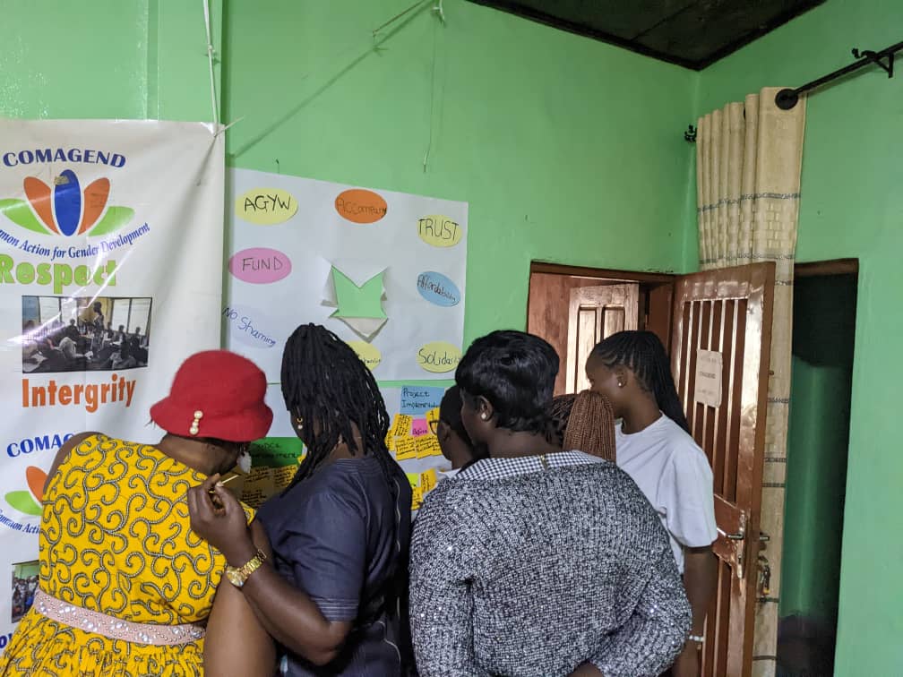 ActionGender's tweet photo. Peer learning, coaching &amp; mentoring are part of feminist growth. Assessing administrative and policy documents for each other made the experience worthwhile. 🙏🏻 @GlobalFundWomen  @awdf01 4 strengthening our professionalism.
#FeministAction
#MovementBuilding
#EmpowerMeDontBlameMe https://t.co/oRR7CSic40