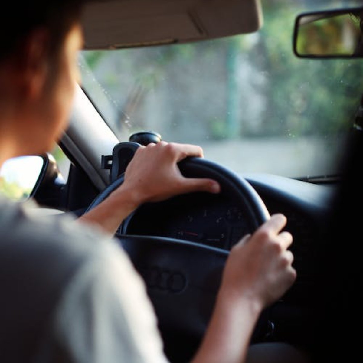 LakeRidge_Auto's tweet photo. Keeping your ride on the road starts with two things: a reliable team and an appointment at Lake Ridge Auto Care. https://t.co/y0u9qyI4BC