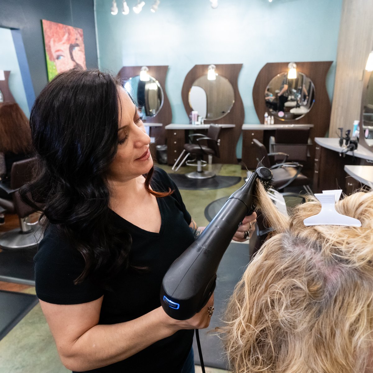 In #Phoenix, we believe that a new cut and color can change the world, and our hair salon is the perfect place to make that happen. Come visit us and let us give you a fresh new look.