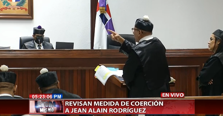 El abogado Carlos Balcácer, miembro del consejo de defensa del ex procurador Jean Alain Rodríguez,  asegura que a su defendido se le violó el derecho de defensa material. #CDN