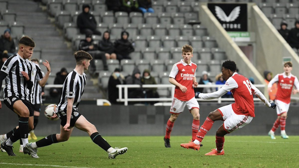 ArsenalAcademy's tweet photo. There’s nothing better than a late winner in a cup game 😍

#AFCU18 | #FAYouthCup https://t.co/0ztD6j2lmm