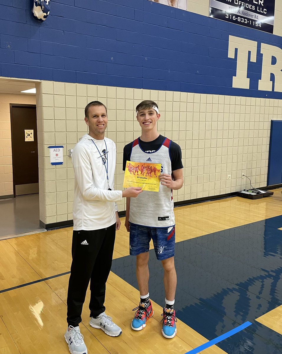 AHSTrojanAthlet's tweet photo. Congratulations to Eli Shetlar for being nominated for the McDonald’s All American game! The final selection of 24 boys will be held on January 24th on ESPN. @McDAAG https://t.co/HUwViordkD