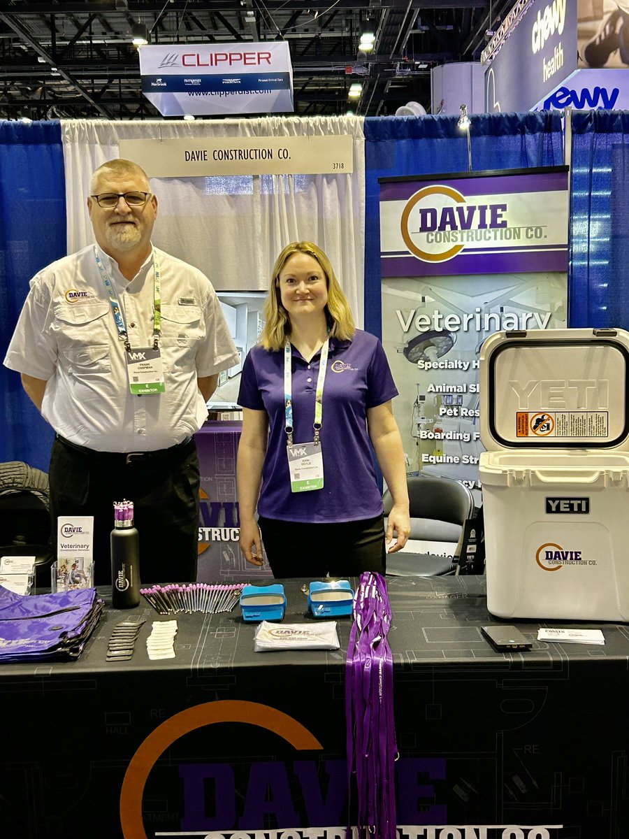 Attention all #veterinarians at #VMX in Orlando! Visit Booth 3718 & say hi to Frank and Erin. They’ll help plan your new Animal Hospital! #VMX #Buildmyanimalhospital #vetsloveus #petclinic #daviedelivers