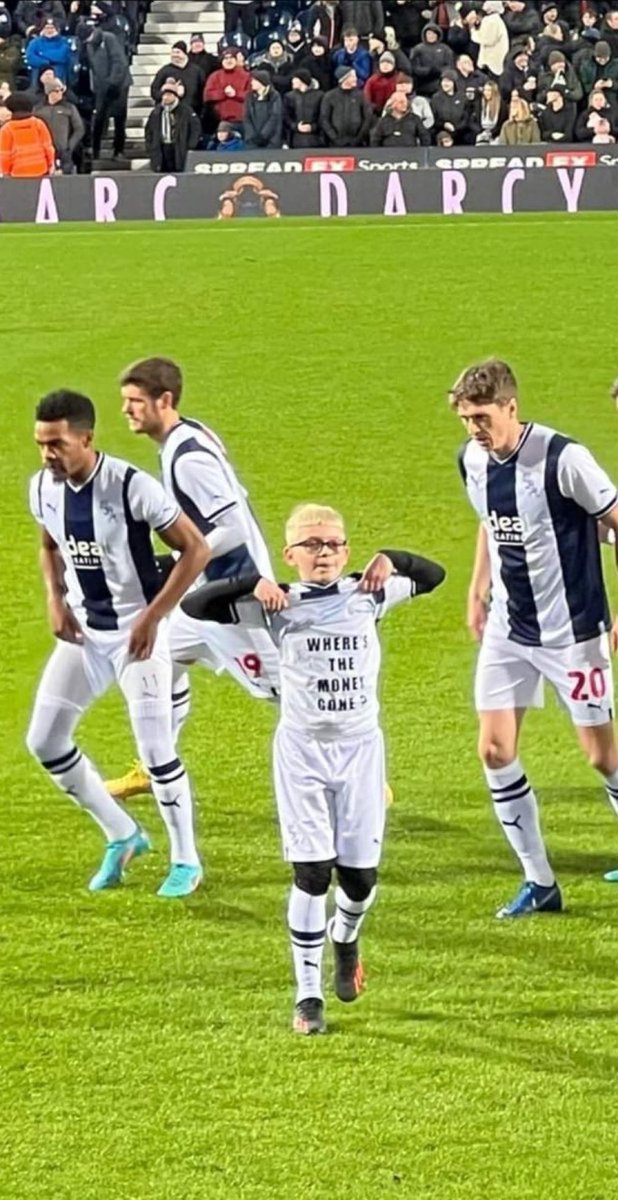 _The72's tweet image. West Bromwich Albion’s mascot made sure to send a message to the owners 🤣👏