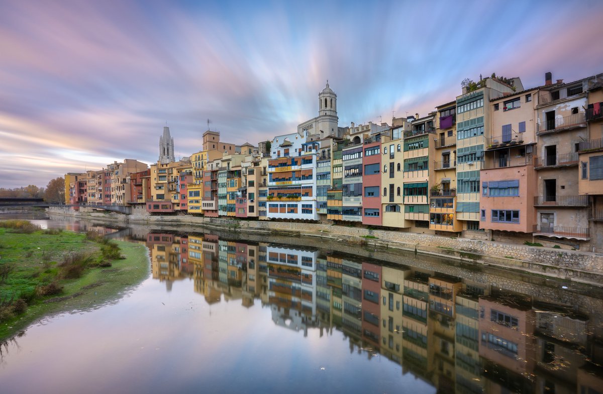 Les cases de l'Onyar, una tarda de desembre qualsevol. 
311 segons d'exposició, f11, iso100. <a href="/Haidafilter/">Haida Filter</a>  <a href="/SonyEspana/">Sony España</a> <a href="/visitcatalonia/">Visit Catalonia</a> <a href="/catexperience/">Catalunya Experience</a> <a href="/turisme_gi/">#GironaEmociona</a>