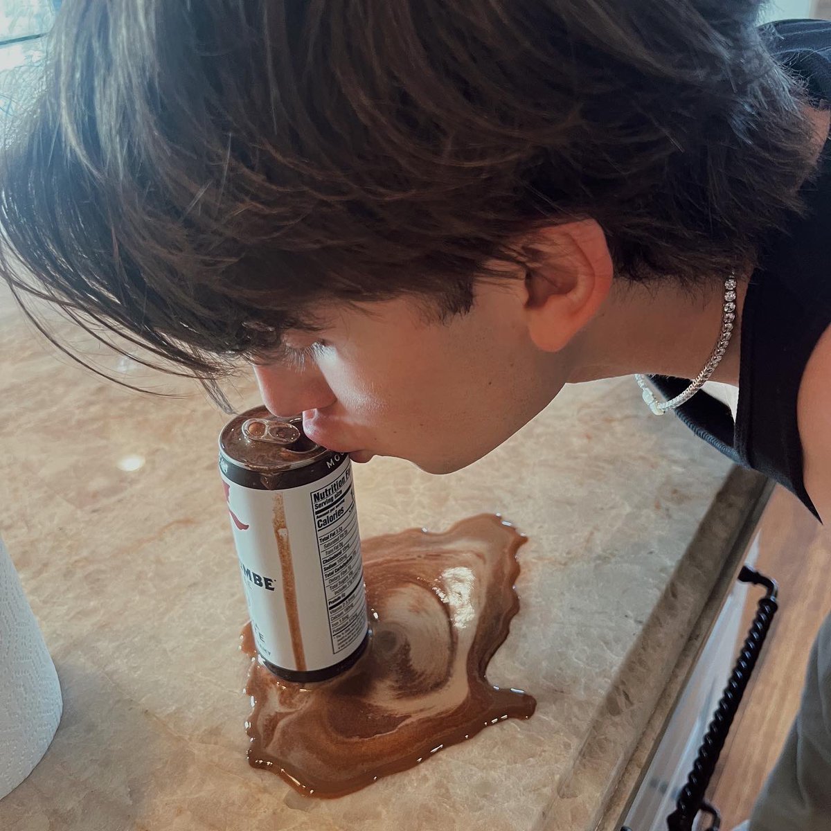 johnnyorlando's tweet photo. Lately https://t.co/3he7ooHmQw