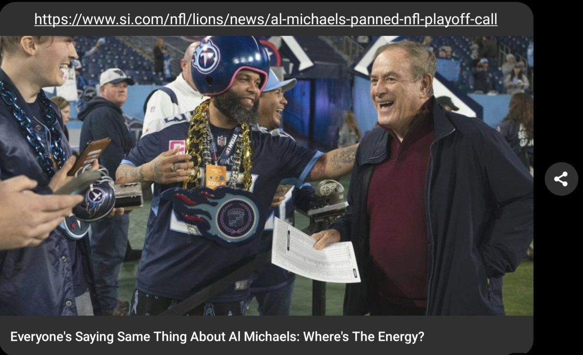 CADILLACG33's tweet photo. The laugh i shared with Al Michaels when he said i look like @2chainz 🤣 made it to @SInow sports illustrated @Titans vs @dallascowboys #DALvsTEN #TNF #tennessee #titans #Cowboys #texas #dallas #gameday #TitanUp #whorunit #Amazon #amazonprime https://t.co/FiKd6V3ee5