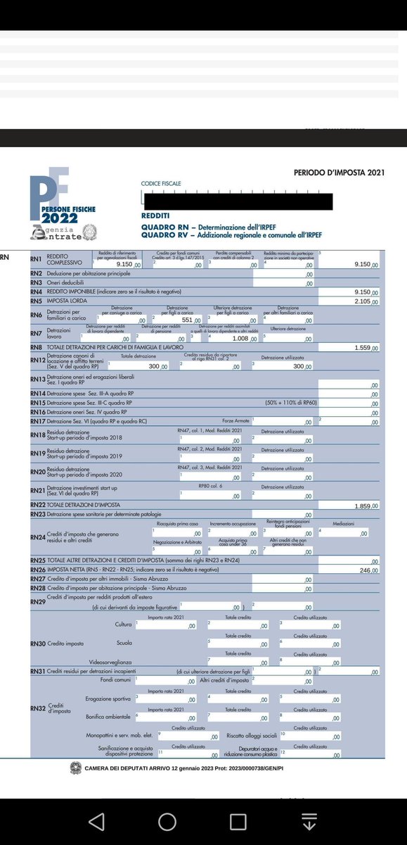 mi domando come possa aver avuto dalle banche un mutuo per la casa di 450mila euro con un reddito di 9000 euro annui. 🤔 O ha detto una cazzata sul reddito o su chi paga il mutuo. 
#Soumahoro #dirittoalleleganza