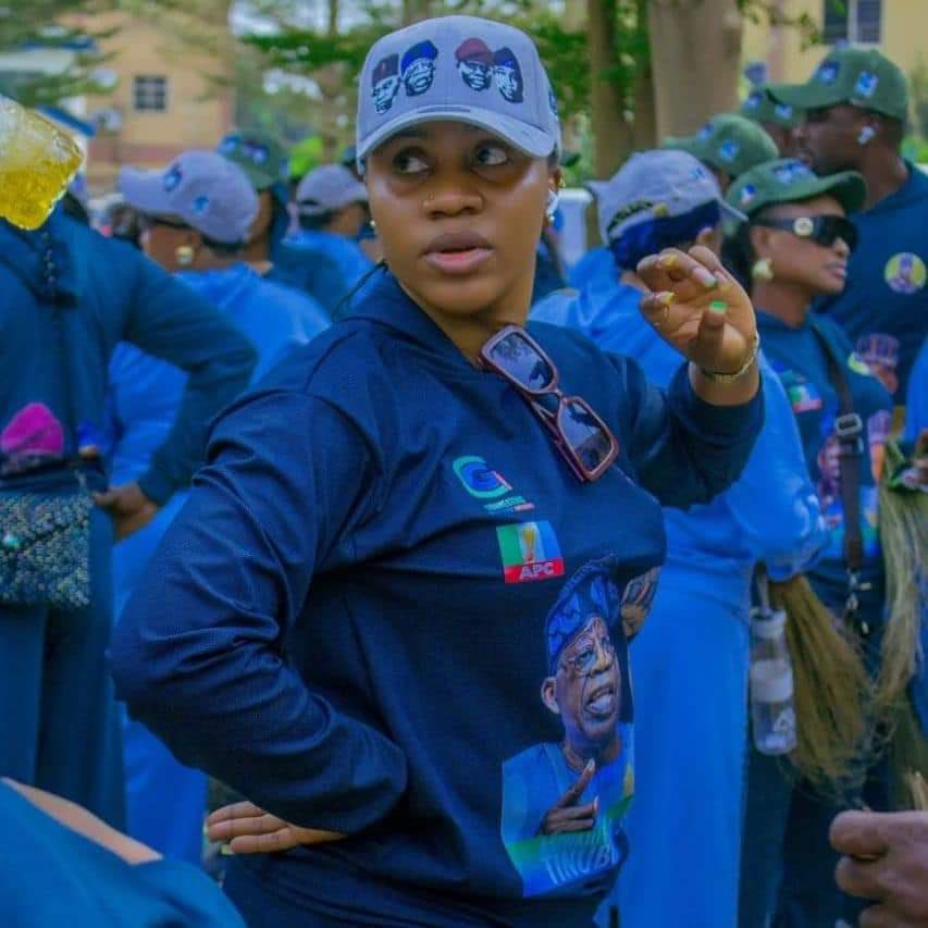 prestigeoficia1's tweet image. This Babe is beautiful 😍
#batbabe✨✨