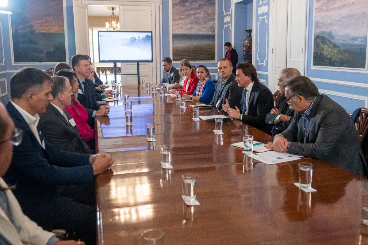 billburlew's tweet photo. Great meetings today between the US-Colombia Buisness Partnership member companies and President Petro’s Administration at the Presidential palace Casa de Narino in Bogota, Colombia discussing trade and investment🇺🇸🇨🇴 #colombia @ColombiaEmbUSA @petrogustavo @PROCOLOMBIACO https://t.co/2rMPUjoUAV