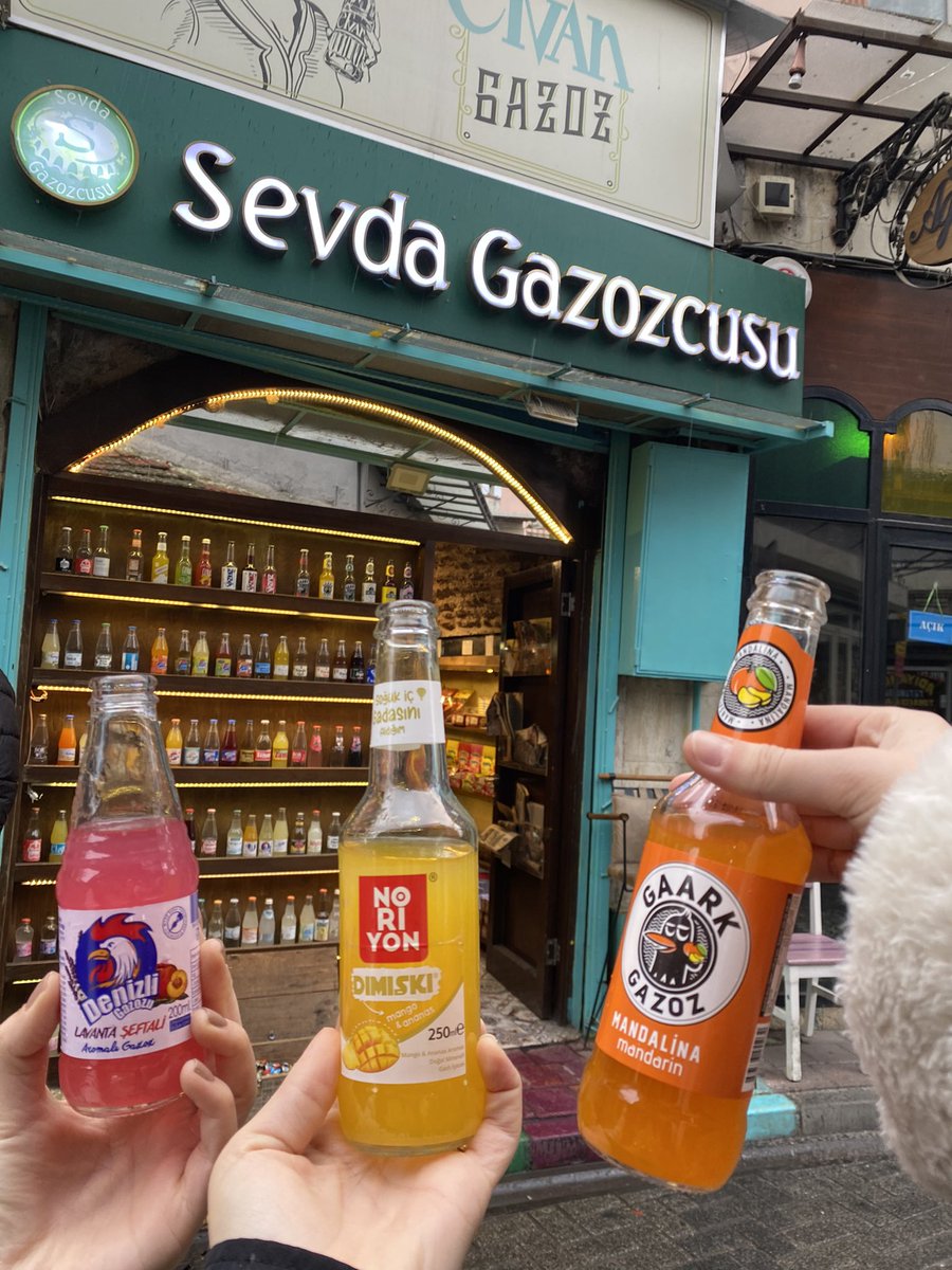 Eski tempolara dönüyoruz 🥂
#balat