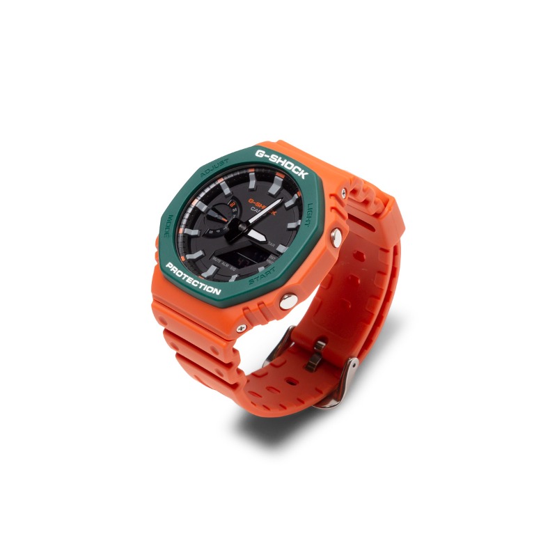 bodega's tweet photo. New arrivals from G-Shock are available online at Bodega - Free USA shipping on orders over $200 - Use code: SHIPPING2023. #gshock #bodega