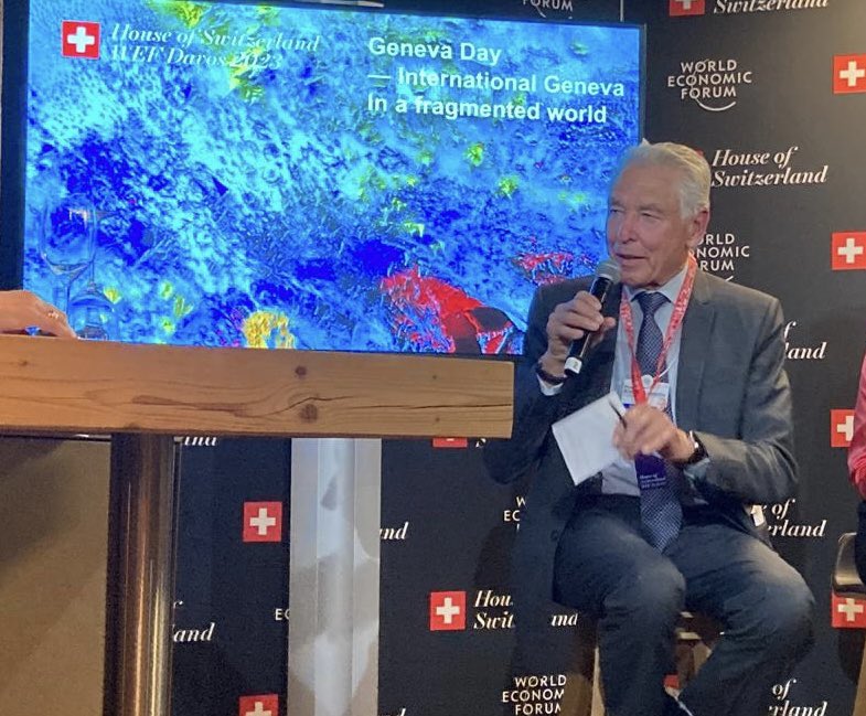 Debated in Davos #wef23: Science, potential driver for renewed multilateralism? “Science, which is unfortunately misused for nationalistic and neo-colonial purposes, should be used positively to build a new form of multilateralism”, said <a href="/GESDAglobal/">Geneva Science and Diplomacy Anticipator</a> President Peter Brabeck.