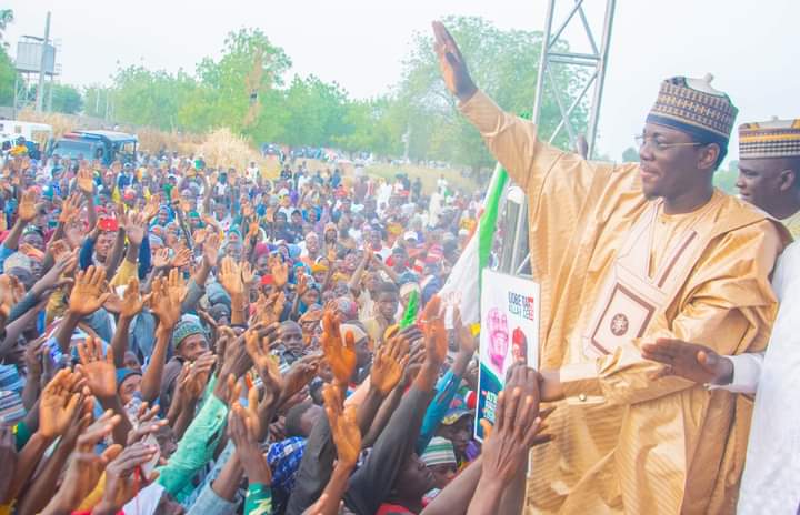 MSLAMID0's tweet photo. We thank the people of Buji Local Government for the massive reception and support for the PDP. We shall work hard to justify your confidence in us.

#GobeTaAllahCe
©Santurakin Dutse https://t.co/KnGQSDViVI