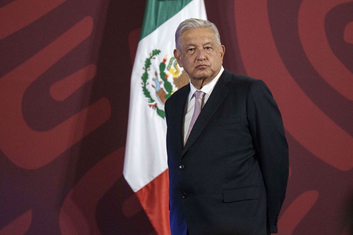 RecuentoSemanal's tweet photo. El presidente de México, Andrés Manuel López Obrador, informó que el nuevo subsecretario de Seguridad Pública será Luis Rodríguez Bucio, quien hasta hace unos días se desempeñaba como comandante de la Guardia Nacional👮‍♂️ , lugar que ahora ocupará el general David Córdova Campos. https://t.co/iAj9p58Wi1