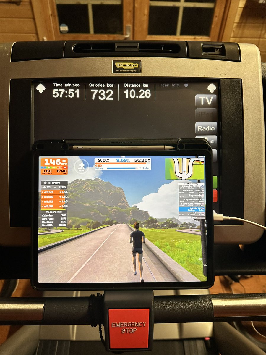DannyKbs1000's tweet photo. 60 mins in zero degrees pain cave! 🥶 #dedicated #notmotivated https://t.co/gpQ1llNAly