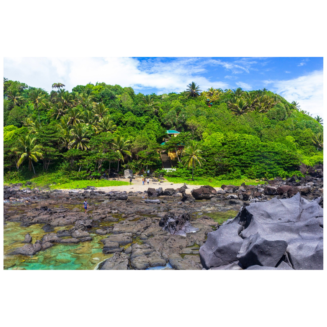 Salt Pond, St. Vincent, and the Grenadines 

 #postcardsfromtheworld #optoutside #solotravel #goexplore #wonderfulplaces #travelbug #wanderlust #momentsofmine #travelstories #roamtheplanet #traveltheworld #instatravelling #mytravelgram #traveladdict #