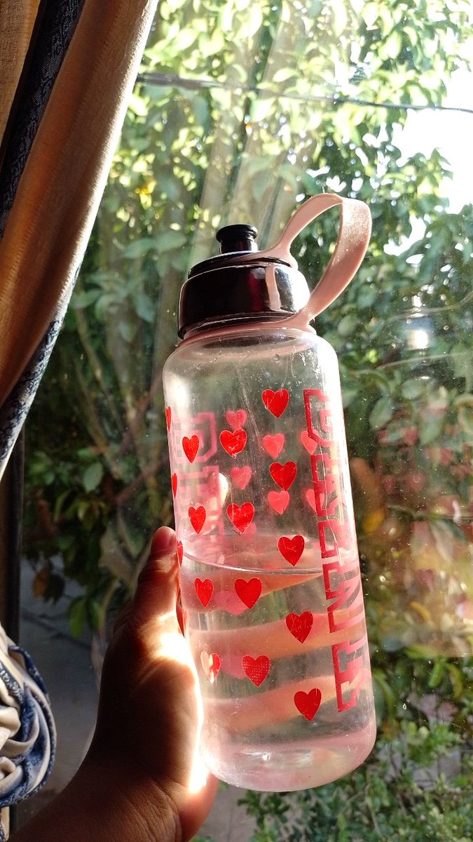 MalleV's tweet photo. Esto meda vida cada mañana🥤 https://t.co/y6MDeXqQVk