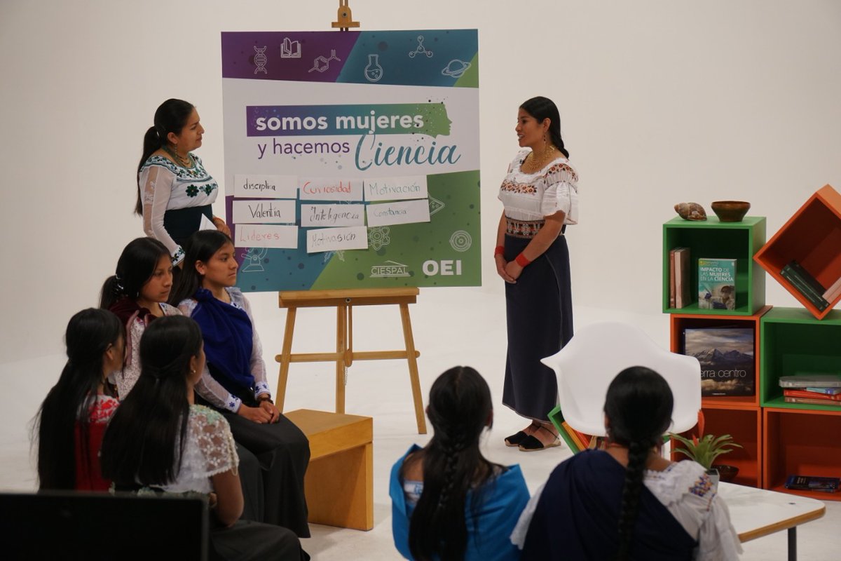 JanethBonillla's tweet photo. El anterior año me invitaron a ser parte de esta gran iniciativa denominada: "Somos Mujeres y Hacemos Ciencia ", de @ciespal  y @OEIEcuador , impulsando a más mujeres a seguir carreras científicas 🌱❤️❤️
#Mujeres  #Ciencia #Warmi  #KISTH https://t.co/iQCxUzreey
