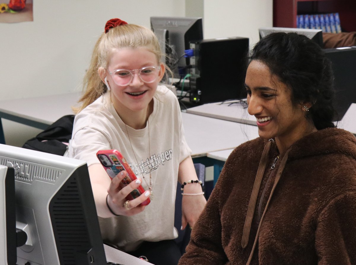 rockwoodschools's tweet photo. This month in "Let's Talk Learning," we take a look at Rockwood's 9-12 computer science program, which provides students with the fundamentals of computer science while enhancing their thinking skills. #ForwardwithLearning #LetsTalkLearning

Learn more: https://t.co/9VQEHCn0mo https://t.co/pD6KTcmHqH