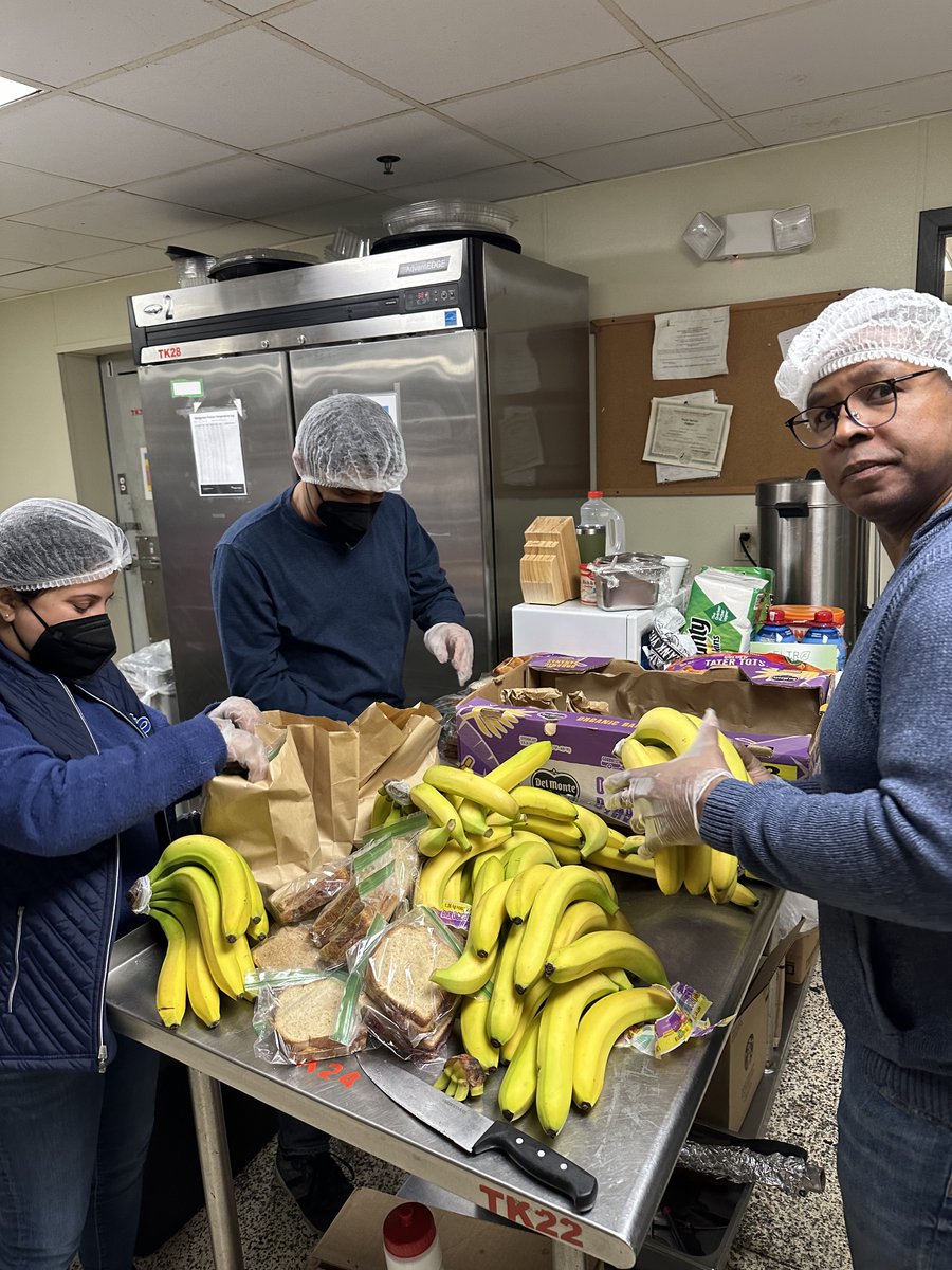 EmoryAnesthesia's tweet photo. A Day of Service", the DEI committee helped sponsor an activity in honor of MLK Day.  Special thanks to Shivani Mukkamala, MD, Sue Smith, MD, Michele Sumler, MD, Anne Marie Mckenzie-Brown, MD, Shemille Ellis, MD and Mike Owens, CAA for participating. https://t.co/EZVcijAdTP