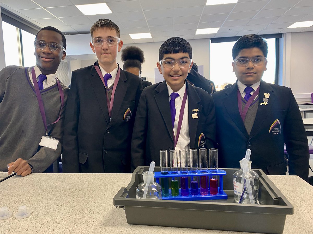 TrinityAcademyL's tweet photo. Scienceβ¦we cannot get enough of it at TAL! ππ π§ͺ https://t.co/qSiTsI582B
