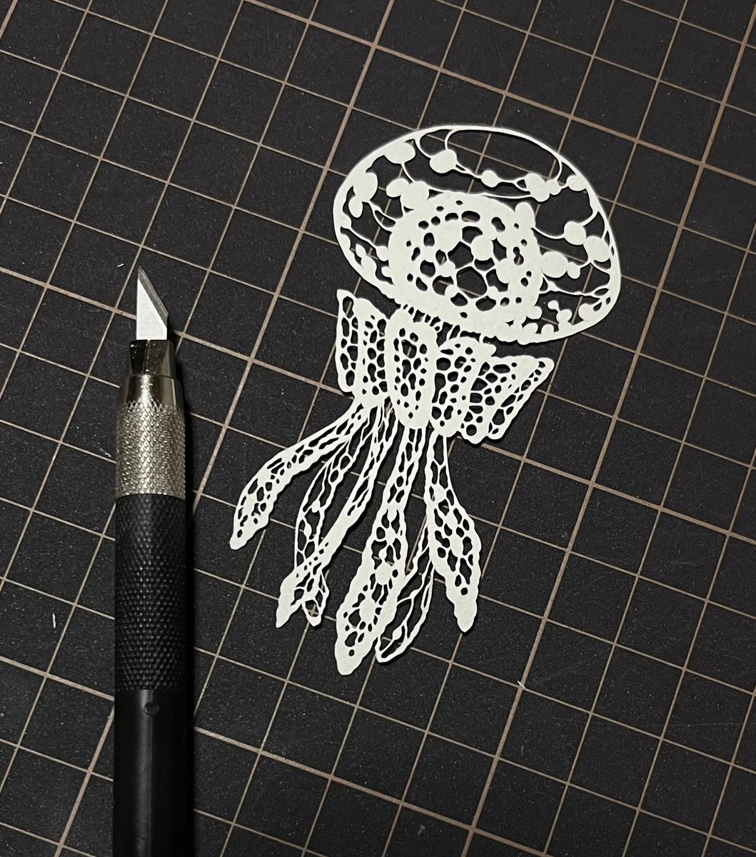 タコちゃん
#切り絵
#タコクラゲ 