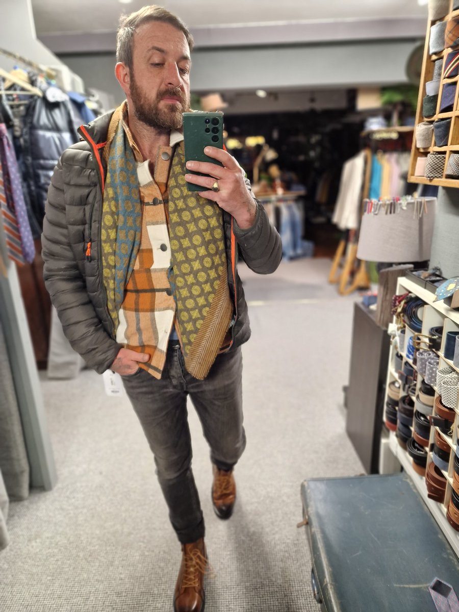 statementised's tweet photo. Snow problemo...25% off all overshirts &amp; scarfs 
.
#menswear #mensfashion #fashion #menstyle #style #mensstyle #streetstyle #menfashion #instafashion #menwithstyle #dapper #mensclothing #mensweardaily #fashionstyle #lifestyle #photography #gentleman #mensfashionpost #clothing https://t.co/9HmHfkXE5f