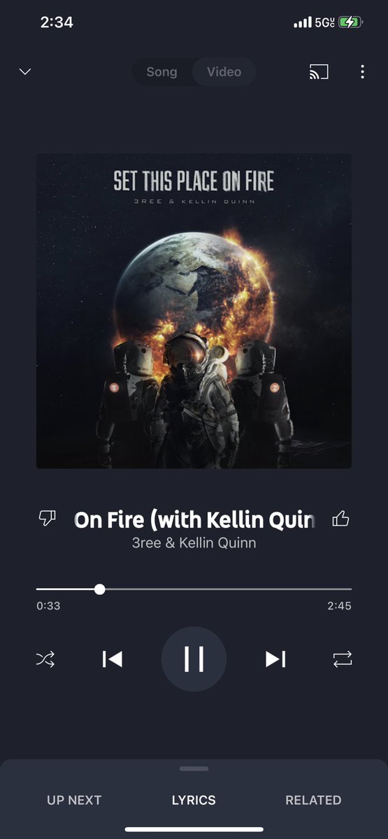 EvelynQuirozz's tweet photo. These two songs go mf hard 🤟🏼🖤🔥 https://t.co/fIjejxm8PT