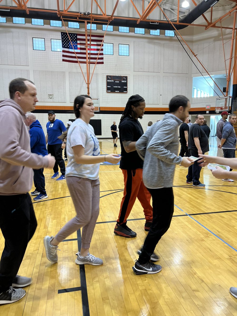 kathPEHealth23's tweet photo. A great day!  Thank you @schoolhealth @PalosSports for engaging, authentic &amp; purposeful strategies to help teachers learn how to improve Instruction for all @IPSSchools students! #100% Engagement!@ms_siefert @DrWarrenMorgan @AleesiaLJohnson @IndianaSHAPE https://t.co/Hg3zqG2VjU