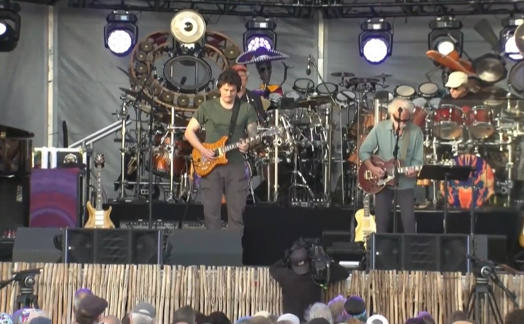 Terrapin_Nation's tweet photo. Dead &amp; Company
1/17 Set 1
Riviera Cancun, Mexico

Cold Rain &amp; Snow
Cassidy
High Time
Mississippi Half-Step Uptown Toodleloo
Sugaree
The Wheel
New Speedway Boogie
 
#PlayingInTheSand #CouchTour #DeadAndCompany #LivingTheGoodLife https://t.co/wVkrw82m1E